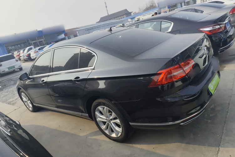 大众 迈腾 2017款 380TSI DSG 豪华型车身外观4