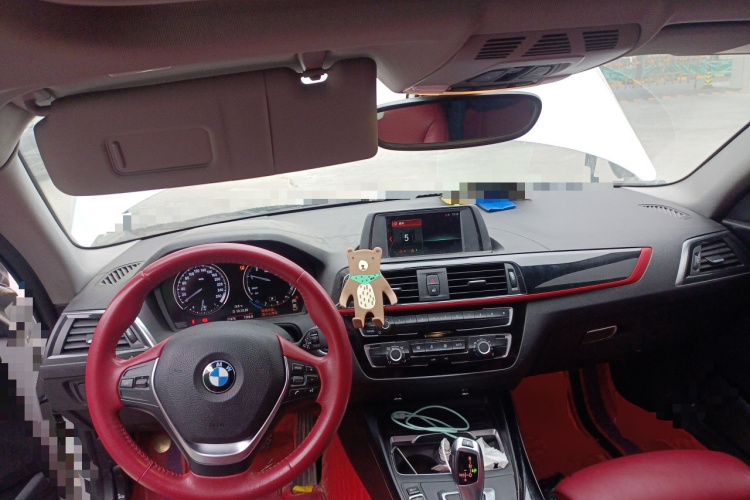 宝马2系(进口) 2018款 220i 运动设计套装中控内饰12