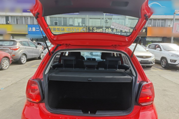 大众 Polo 2016款 1.4L 自动风尚型局部细节23