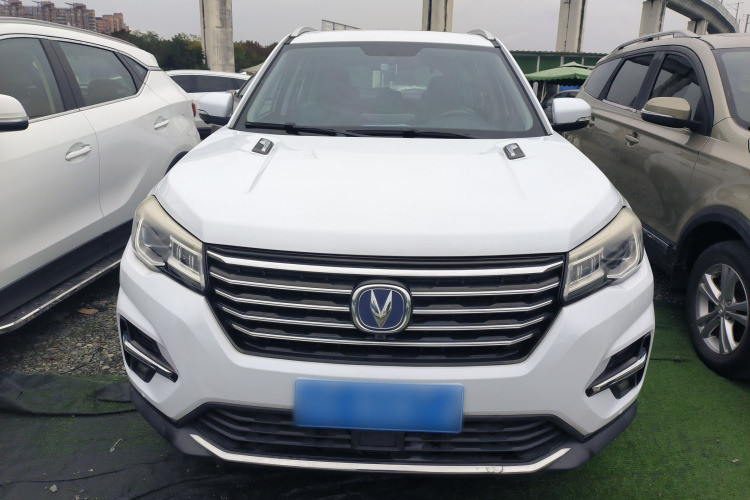 长安CS75 2018款 280T 自动精智型 国V车身外观2