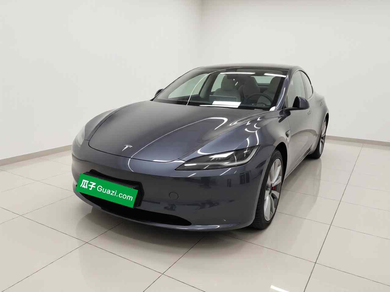 特斯拉 Model 3 2023款 后轮驱动版(2)