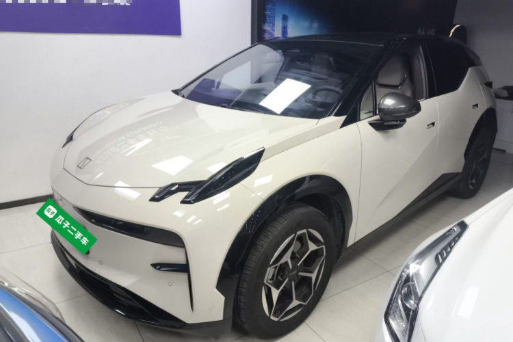 极氪X 2025款 五座后驱版车身外观1