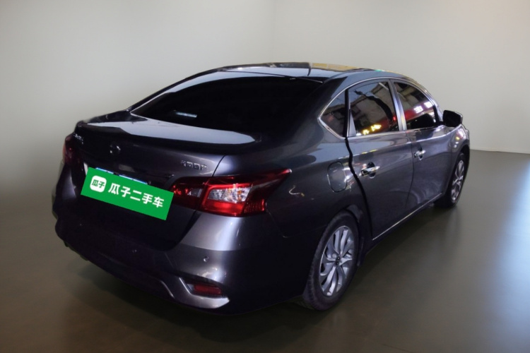 日产 轩逸 2021款 经典 1.6XL CVT豪华版车身外观7