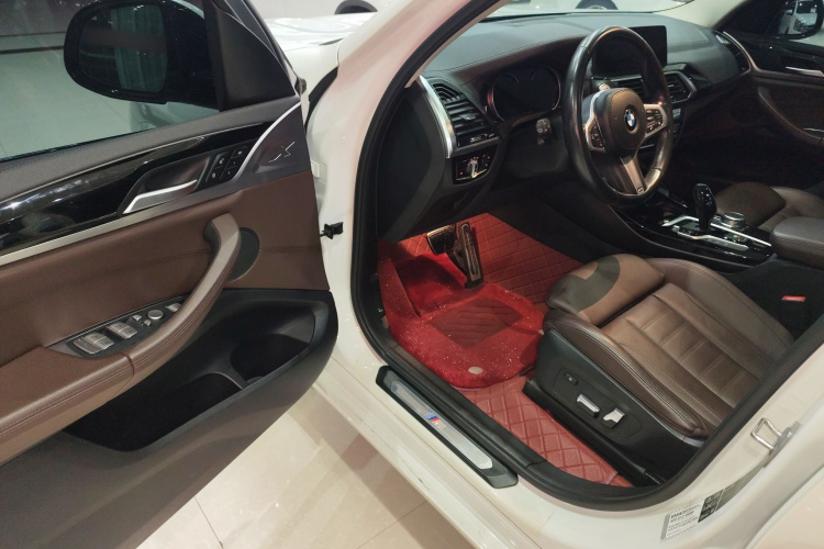 宝马X3 2019款 xDrive28i M运动套装中控内饰20