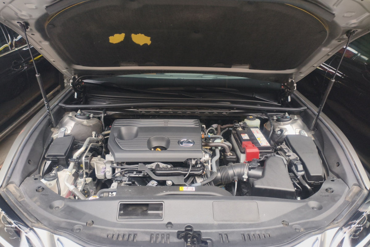 雷克萨斯ES 2022款 200 卓越版局部细节24