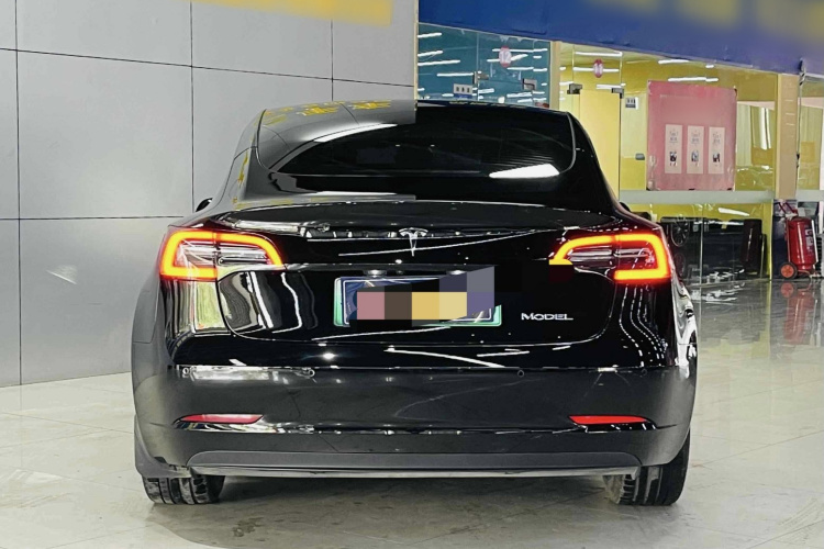 特斯拉 Model Y 2022款 改款 后轮驱动版车身外观6005