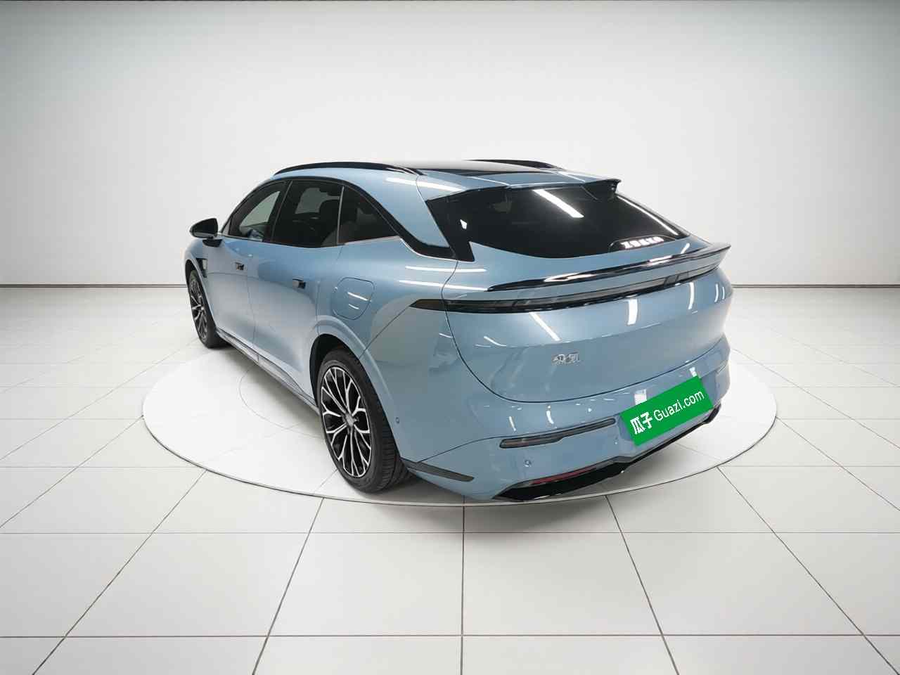 极氪007GT 2025款 四驱智驾版 75kWh(3)