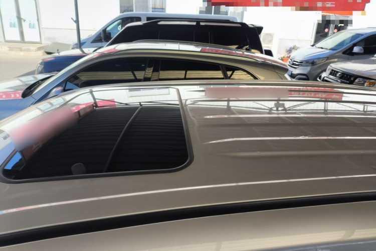 丰田 威兰达 2020款 2.0L CVT四驱豪华版局部细节57