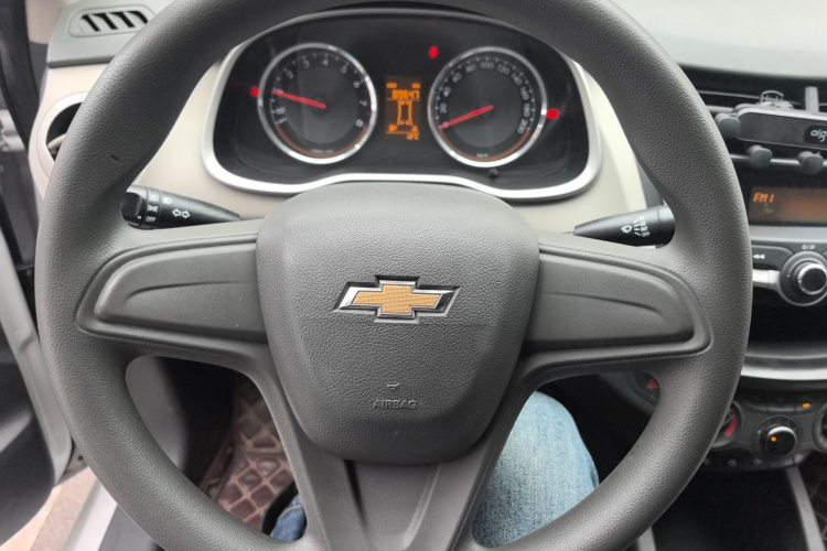 雪佛兰 2015款 赛欧3 1.5L 手动理想天窗版局部细节13