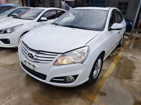 现代 悦动 2015款 1.6L 自动豪华型