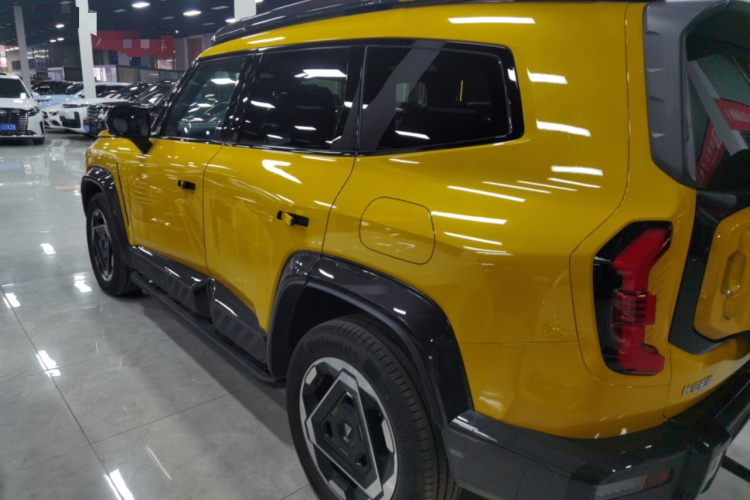 深蓝汽车 深蓝G318 2025款 无忧穿越版 四驱秘境版车身外观4