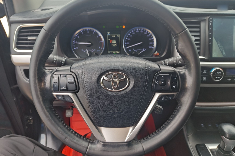 丰田 汉兰达 2018款 2.0T 四驱豪华版 7座 国V局部细节13