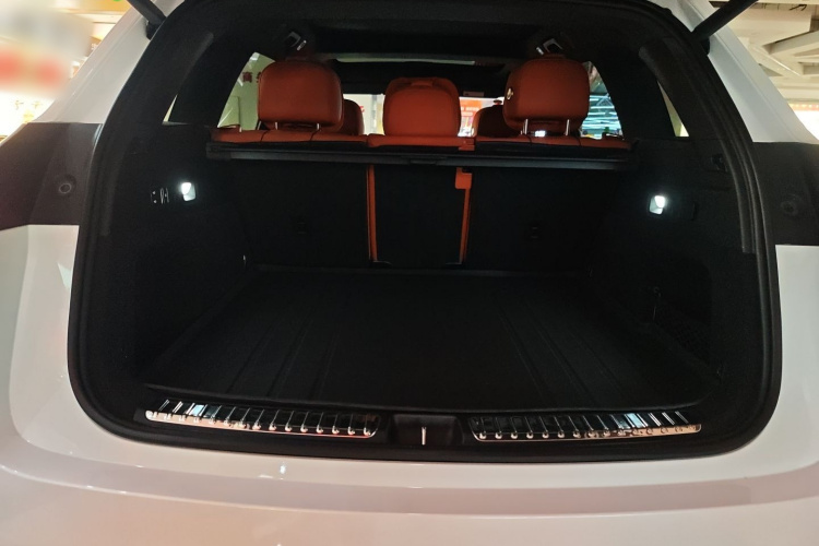 理想汽车 理想L7 2025款 Max 智能焕新版机舱底盘23