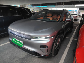 长安启源E07 2025款 纯电 四驱 90kWh Max智驾版