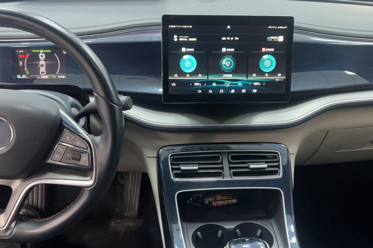 比亚迪 秦PLUS 2021款 EV 500KM 豪华型中控内饰12