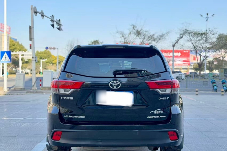 丰田 汉兰达 2018款 2.0T 四驱至尊版 7座 国VI车身外观6002