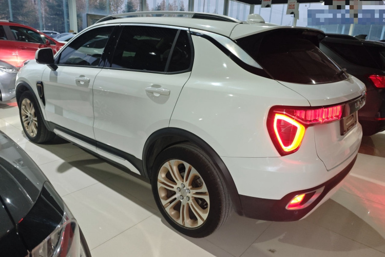 领克01 2017款 2.0T 两驱型Pro版车身外观6003