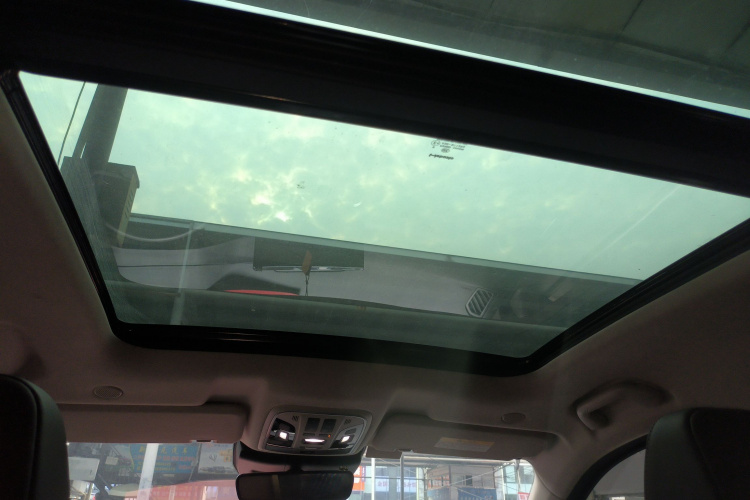 魏牌 VV6 2021款 2.0T 两驱智享+局部细节22