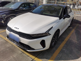 起亚K5 2021款 380T GT-Line 旗舰版