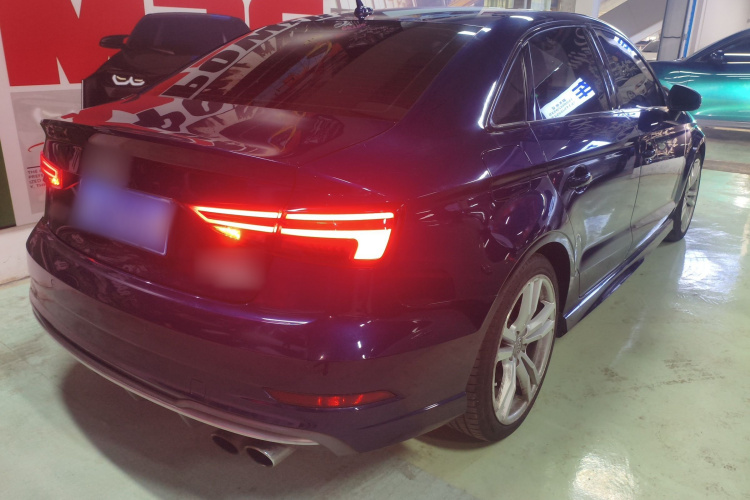 奥迪S3 2017款 改款 S3 2.0T Limousine车身外观7