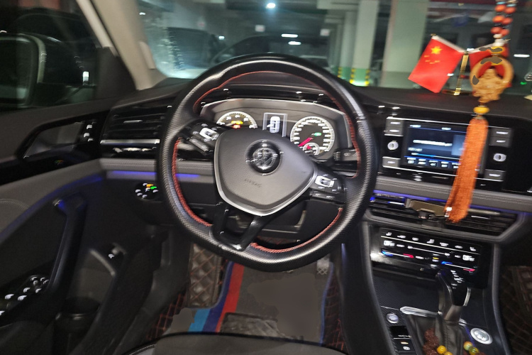大众 速腾 2019款 280TSI DSG豪华型 国V中控内饰13