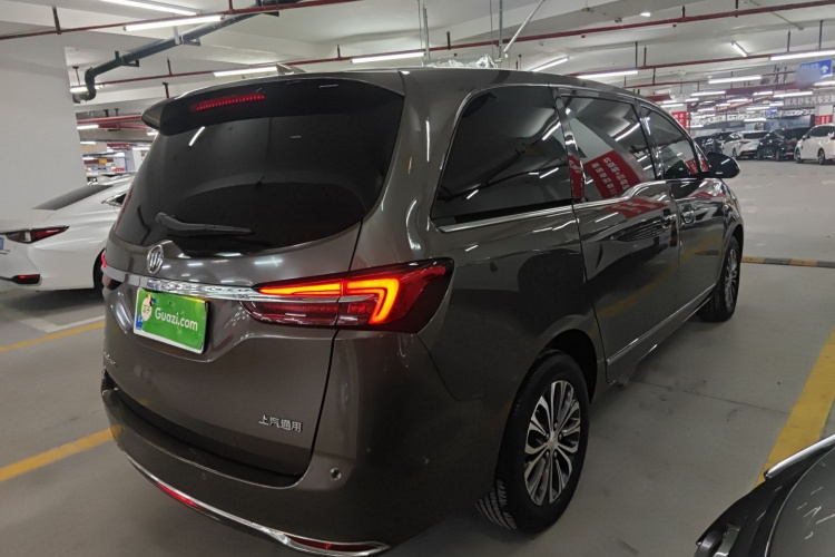 别克GL8 2022款 陆上公务舱 652T 智慧豪华型车身外观6005