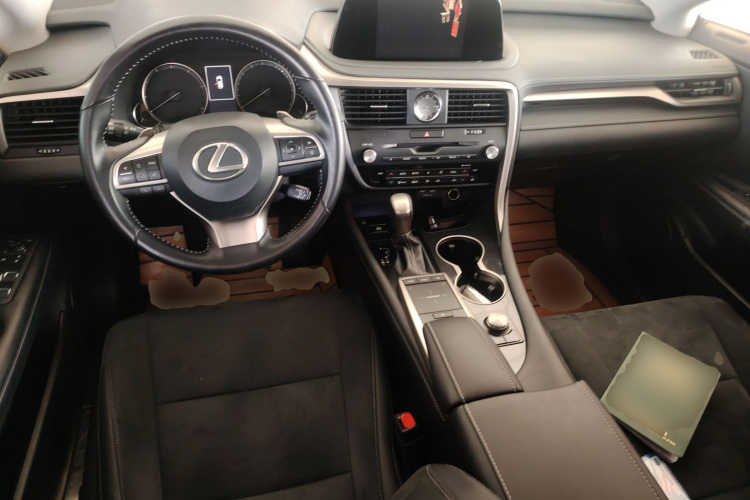 雷克萨斯RX 2020款 改款 300 两驱精英版中控内饰12