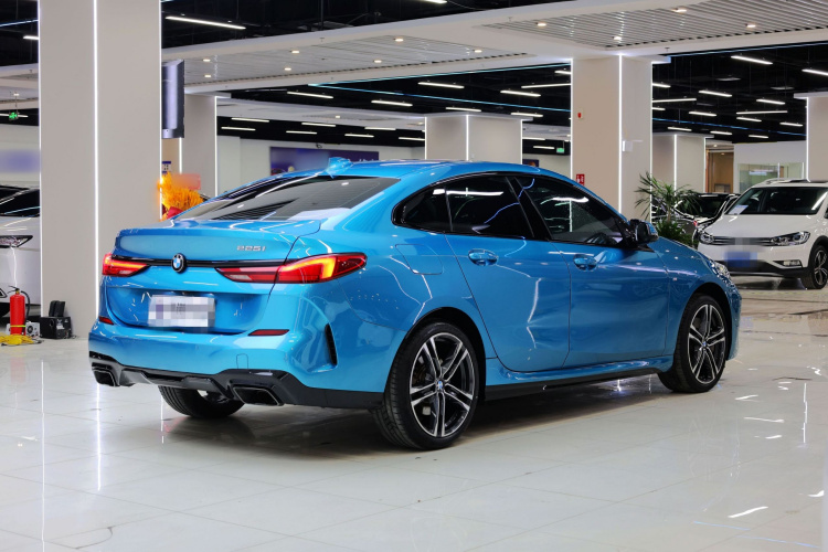 宝马2系(进口) 2021款 225i 四门轿跑车 M运动曜夜套装车身外观6012