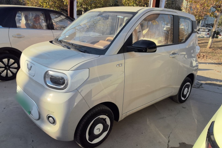 五菱汽车 宏光MINIEV 2024款 第三代 215km 青春版车身外观6005