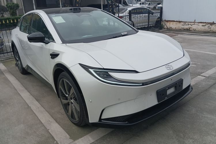 丰田bZ5 2025款 550 PRO智行版车身外观6002