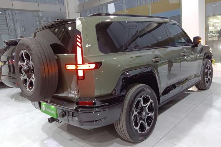 猛士M817 2025款 Hero车身外观7