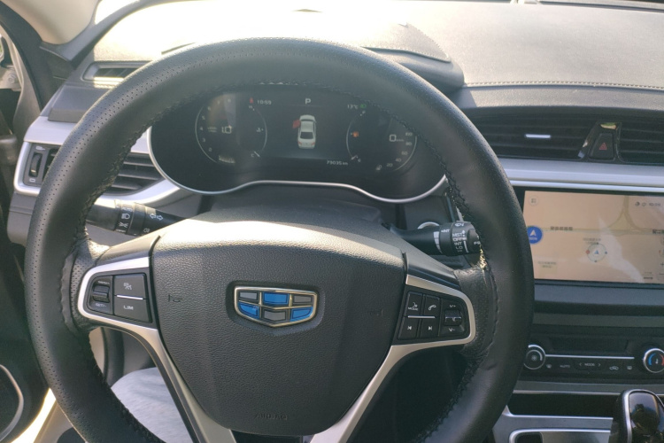 吉利汽车 帝豪 2018款 1.5L CVT向上互联版中控内饰13