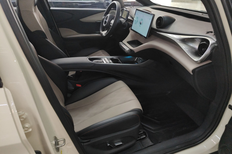 比亚迪 海豚 2023款 420km 时尚版局部细节41