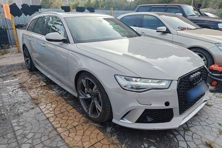 奥迪A6(进口) 2017款 Avant 40 TFSI 运动型车身外观3