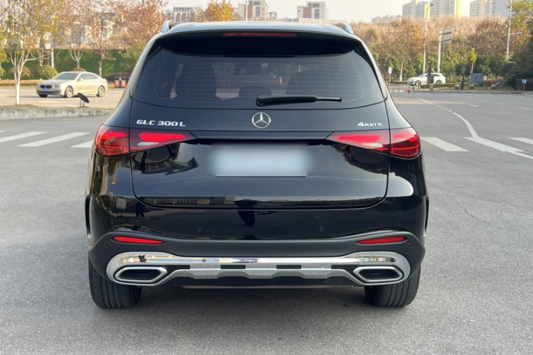 奔驰GLC 2024款 GLC 300 L 4MATIC 动感型 5座车身外观6004