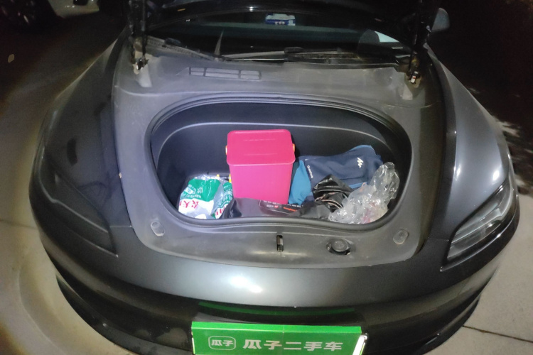 特斯拉 Model 3 2023款 后轮驱动版局部细节24