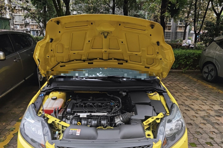 福特 福克斯 2013款 两厢经典 1.8L 手动基本型局部细节24