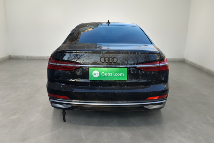 奥迪A6L 2023款 改款 40 TFSI 豪华动感型车身外观6