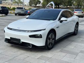 小鹏P7 2023款 P7i 702 Pro