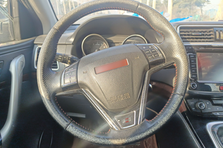 哈弗H6 2014款 运动版 1.5T 手动两驱精英型中控内饰13