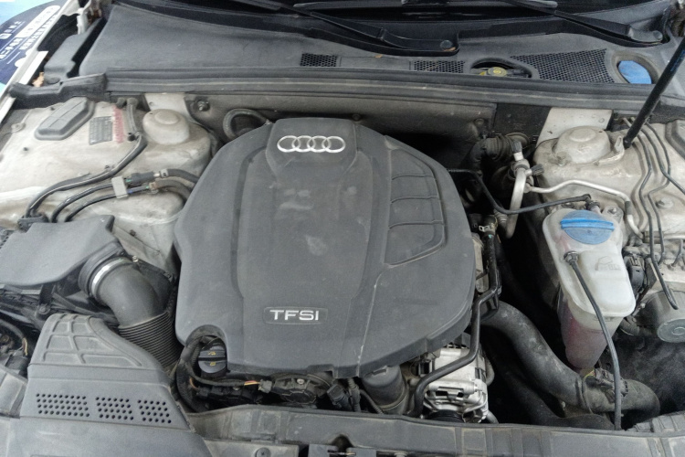 奥迪A4L 2015款 45 TFSI quattro个性运动型局部细节24