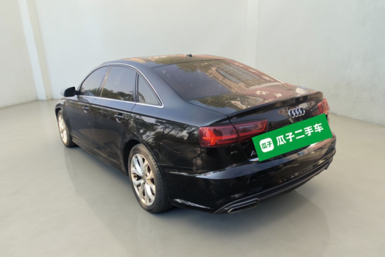 奥迪A6L 2018款 35 TFSI 典藏版车身外观5