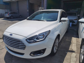 福特 福睿斯 2015款 1.5L 自动时尚型