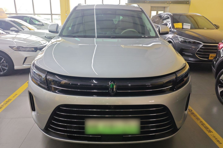 鸿蒙智行 问界M7 2024款 1.5T 后驱Plus版 5座车身外观2