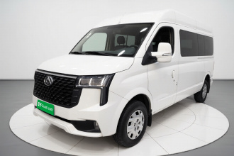 上汽大通MAXUS 新途V80 2021款 2.0T 手动经典傲运通127PS中轴中顶6/7/8/9座