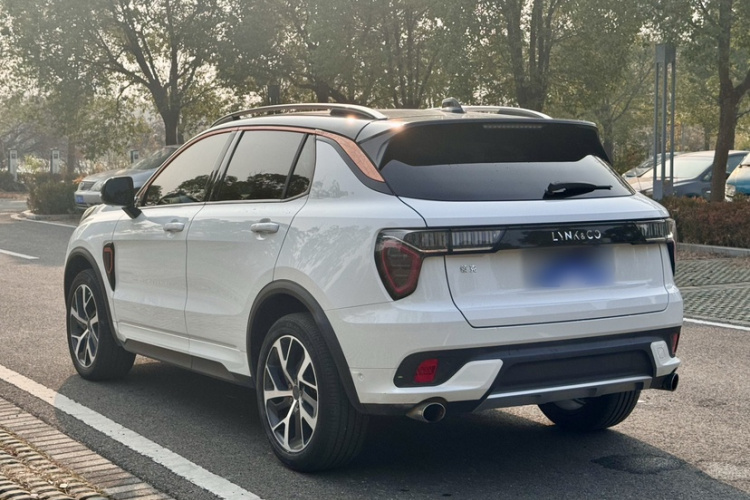 领克01 2017款 2.0T 四驱劲Pro版车身外观6005