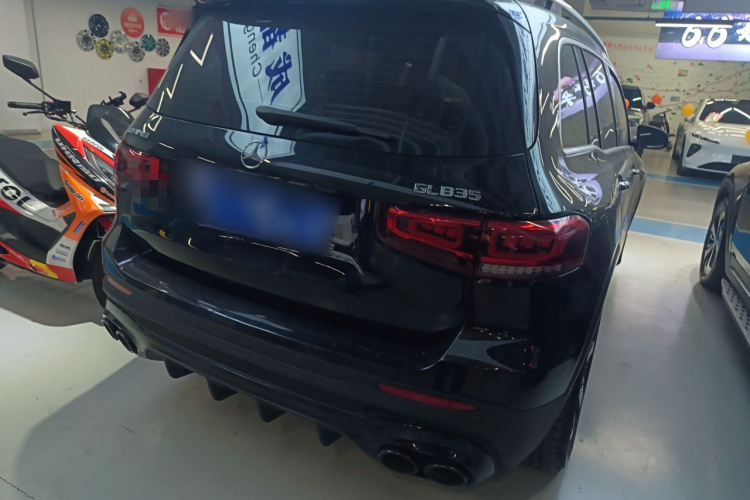 奔驰GLB 2021款 GLB 200 时尚型车身外观7