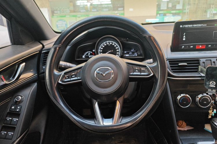 马自达CX-4 2020款 2.0L 自动两驱蓝天活力版局部细节13