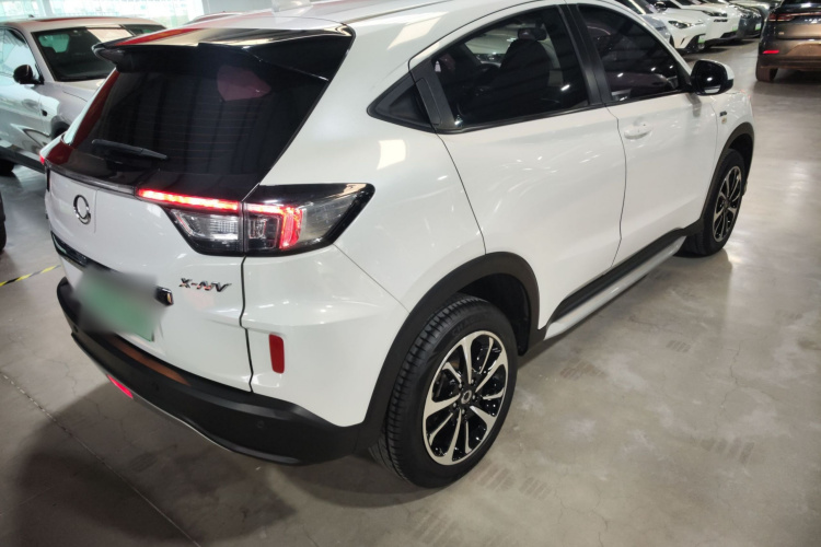 思铭 东风本田X-NV 2020款 风驰版车身外观6005