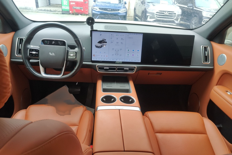 理想汽车 理想L7 2024款 MAX中控内饰7002